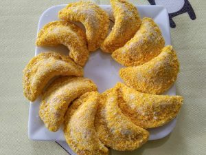 Frozen Chicken Half Moon Pie- 10 Pcs Packet