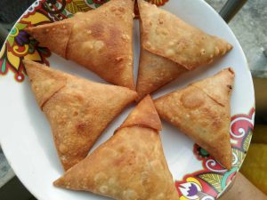 Readymade Chicken Somucha- 01 Pcs Packet